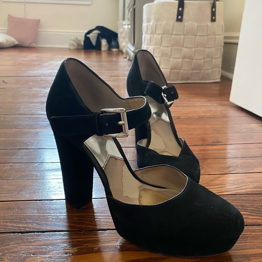 Michael kors suede heel